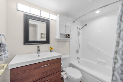 Photo 11 at 205 - 252 W 2nd Street, Lower Lonsdale, North Vancouver