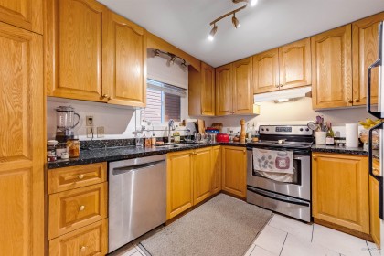 Photo 10 at 1536 Bond Street, Lynnmour, North Vancouver