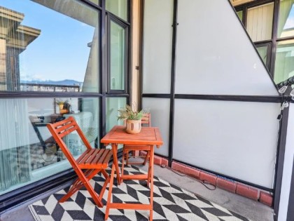 Photo 7 at 418 - 2515 Ontario Street, Mount Pleasant VW, Vancouver West