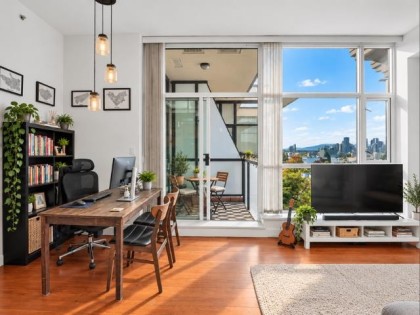Photo 4 at 418 - 2515 Ontario Street, Mount Pleasant VW, Vancouver West