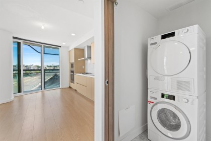 Photo 19 at 684 - 87 Nelson Street, Yaletown, Vancouver West