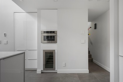 Photo 14 at 302 - 650 Moberly Road, False Creek, Vancouver West
