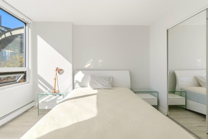 Photo 32 at 2A - 199 Drake Street, Yaletown, Vancouver West