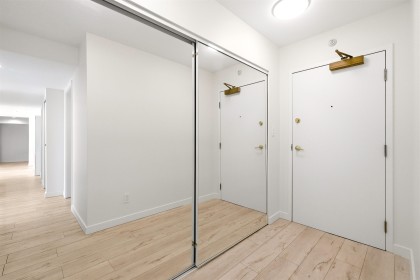 Photo 18 at 2A - 199 Drake Street, Yaletown, Vancouver West