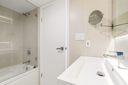 Photo 11 at 2A - 199 Drake Street, Yaletown, Vancouver West