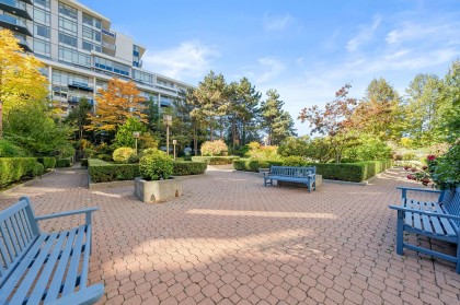Photo 22 at 703 - 2201 Pine Street, Fairview VW, Vancouver West