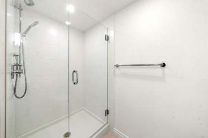 Photo 20 at 703 - 2201 Pine Street, Fairview VW, Vancouver West