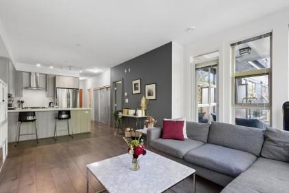 Photo 6 at 316 - 3602 Aldercrest Drive, Roche Point, North Vancouver