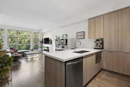 Photo 7 at 316 - 3602 Aldercrest Drive, Roche Point, North Vancouver