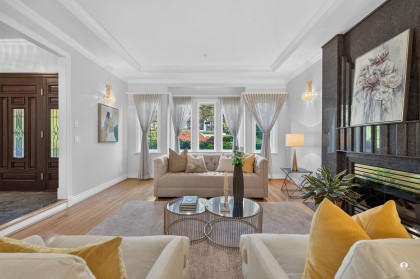 Photo 7 at 3838 W 38th Avenue, Dunbar, Vancouver West