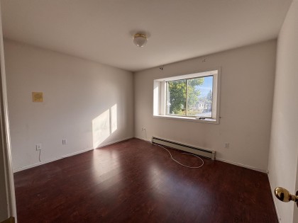 Photo 12 at 1438 W 64th Avenue, Marpole, Vancouver West