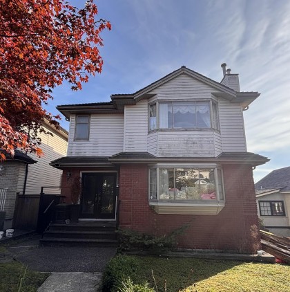 Photo 1 at 1438 W 64th Avenue, Marpole, Vancouver West