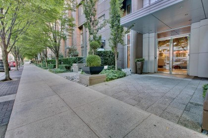 Photo 28 at 2403 - 1001 Homer Street, Yaletown, Vancouver West