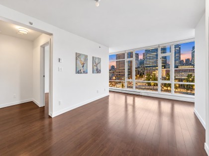 Photo 6 at 912 - 161 W Georgia Street, Downtown VW, Vancouver West