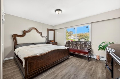 Photo 12 at 3232 W 16th Avenue, Arbutus, Vancouver West
