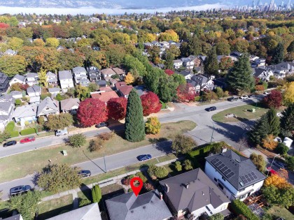 Photo 4 at 3232 W 16th Avenue, Arbutus, Vancouver West