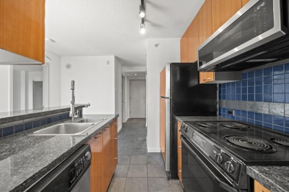 Photo 12 at 1807 - 1068 Hornby Street, Downtown VW, Vancouver West