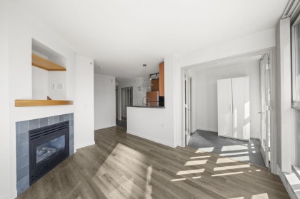 Photo 18 at 1807 - 1068 Hornby Street, Downtown VW, Vancouver West