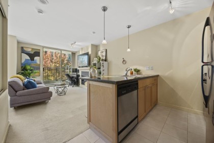 Photo 3 at 408 - 989 Richards Street, Downtown VW, Vancouver West