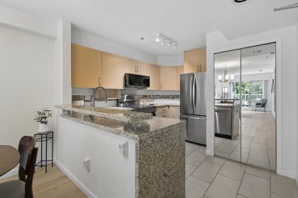 Photo 9 at 305 - 980 W 21st Avenue, Cambie, Vancouver West
