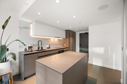 Photo 5 at 1404 - 620 Cardero Street, Coal Harbour, Vancouver West