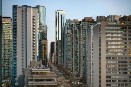 Photo 11 at 1404 - 620 Cardero Street, Coal Harbour, Vancouver West