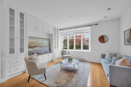 Photo 2 at 5603 Willow Street, Cambie, Vancouver West