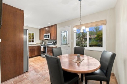 Photo 12 at 768 Browning Place, Blueridge NV, North Vancouver