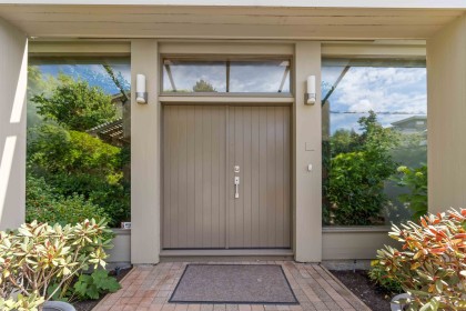 Photo 7 at 668 Beachview Drive, Dollarton, North Vancouver