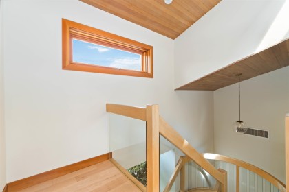 Photo 24 at 668 Beachview Drive, Dollarton, North Vancouver