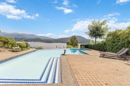 Photo 33 at 668 Beachview Drive, Dollarton, North Vancouver