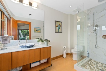 Photo 40 at 668 Beachview Drive, Dollarton, North Vancouver