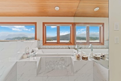 Photo 29 at 668 Beachview Drive, Dollarton, North Vancouver