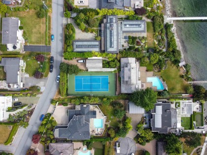 Photo 4 at 668 Beachview Drive, Dollarton, North Vancouver