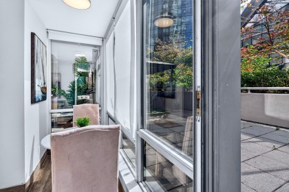 Photo 25 at 506 - 1166 Melville Street, Coal Harbour, Vancouver West