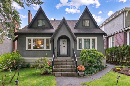 Photo 1 at 2923 W 32nd Avenue, MacKenzie Heights, Vancouver West