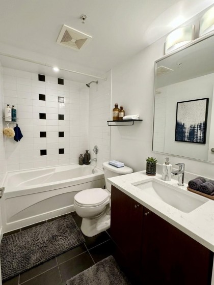 Photo 17 at 1104 - 933 Hornby Street, Downtown VW, Vancouver West