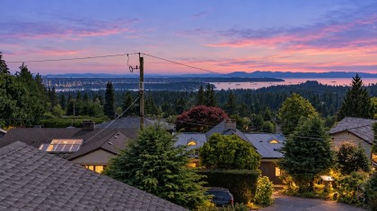 Photo 1 at 674 Blueridge Avenue, Canyon Heights NV, North Vancouver