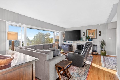 Photo 5 at 674 Blueridge Avenue, Canyon Heights NV, North Vancouver