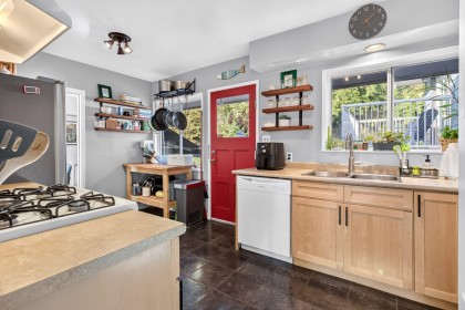Photo 10 at 674 Blueridge Avenue, Canyon Heights NV, North Vancouver