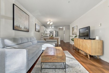 Photo 6 at 210 - 2181 W 10th Avenue, Kitsilano, Vancouver West
