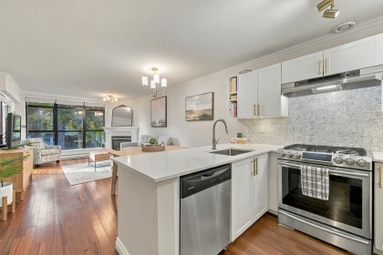 Photo 16 at 210 - 2181 W 10th Avenue, Kitsilano, Vancouver West