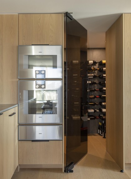 Photo 6 at 709 - 1490 Pennyfarthing Drive, False Creek, Vancouver West