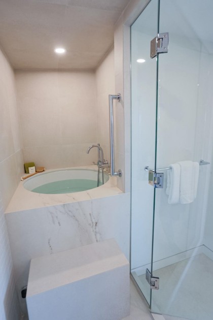 Photo 33 at 709 - 1490 Pennyfarthing Drive, False Creek, Vancouver West