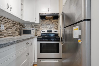 Photo 5 at 108 - 910 W 8th Avenue, Fairview VW, Vancouver West