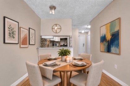 Photo 4 at 108 - 910 W 8th Avenue, Fairview VW, Vancouver West
