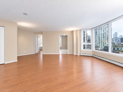 Photo 1 at 1206 - 388 Drake Street, Yaletown, Vancouver West