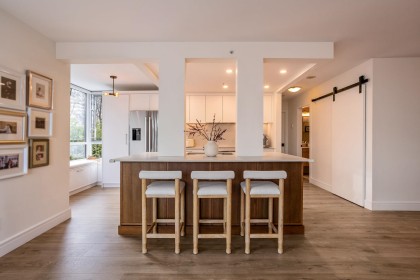Photo 2 at 507 - 1201 Marinaside Crescent, Yaletown, Vancouver West