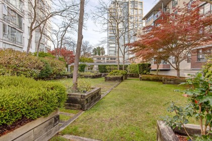 Photo 34 at 507 - 1201 Marinaside Crescent, Yaletown, Vancouver West