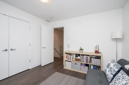 Photo 25 at 920 W 15th Avenue, Fairview VW, Vancouver West